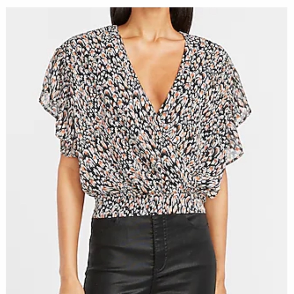 Express blouse size medium NWT